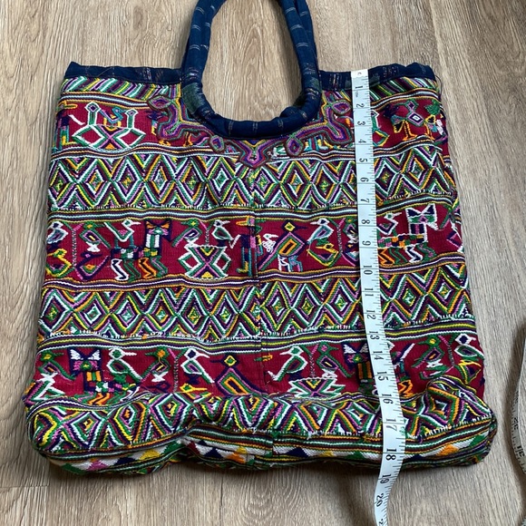 Aztec pattern big canvas tote. - Picture 6 of 12